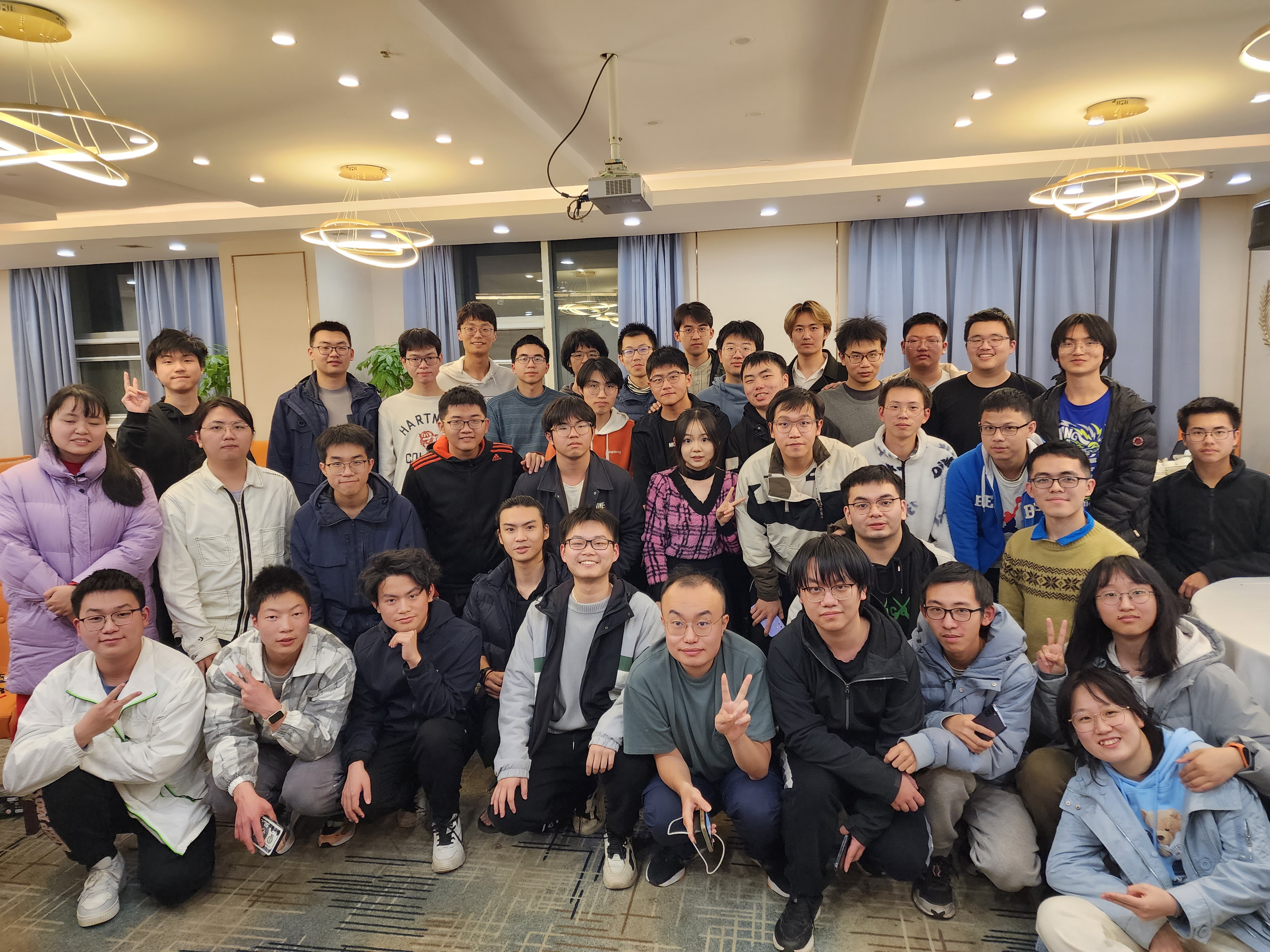 社团活动 - 武汉大学微软学生俱乐部